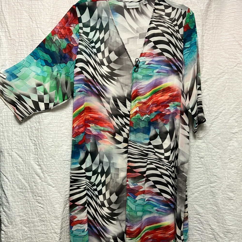AVENUE- colorful kimono/coverup looks “ArtDeco- ish”